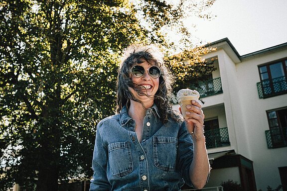 Ein fröhlicher Ort mit vielen „liabe Leit“ drinnen. 